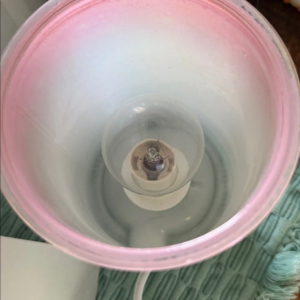 New Scentsy Cast Pink Electric Wax Warmer with  Spring Pack